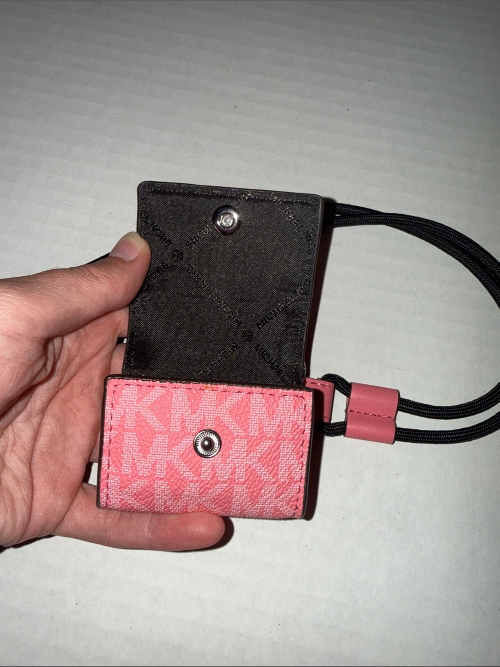 Michael Kors Pink Logo Lanyard Card Case - Picture 3 of 5